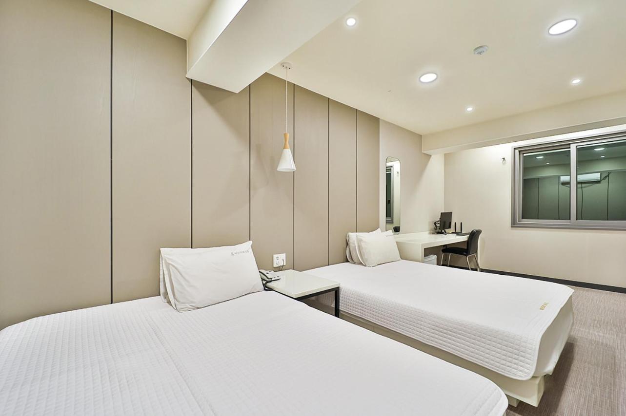 Top Motel Busan Exterior photo
